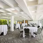 Grand Naniloa Hotel, A Doubletree By Hilton 
